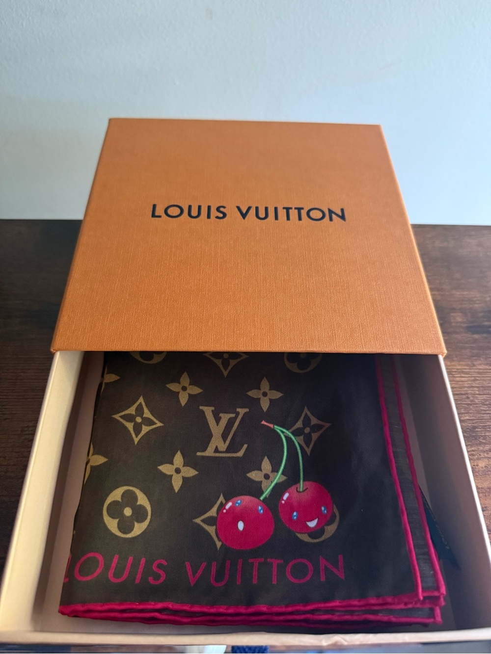 LV × TM Monogram Cerise Square 55 - Picture 5 of 9